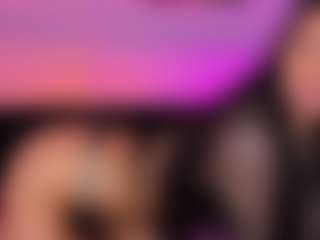 Live cam show with Cassy - Thin on WildCum