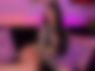 Live cam show with Cassy - Dirty on WildCum