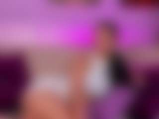 Live cam show with Cassy - Lingerie on fapnchat