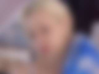 Naomi-Demio's Live Sex Cam Show