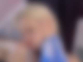 Naomi-Demio's Live Sex Cam Show