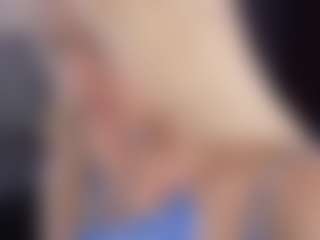 Naomi-Demio's Live Sex Cam Show