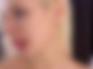 Naomi-Demio's Live Sex Cam Show