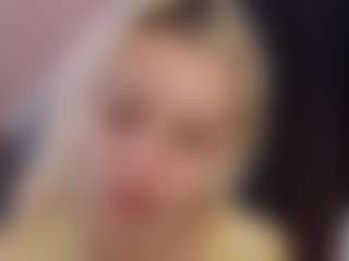 Naomi-Demio's Live Sex Cam Show