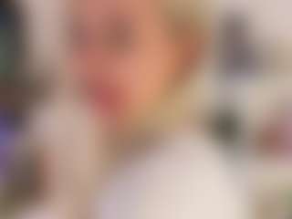 Naomi-Demio's Live Sex Cam Show