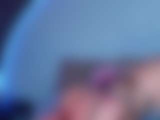 Live cam show with BarbaraSlim - Petite Teen (18+) on AdultVida.com
