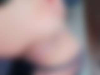 Live cam show with BarbaraSlim - College Toys on Camming Site