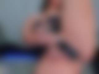 Live cam show with BarbaraSlim - Foot Fetish on Ass Tok