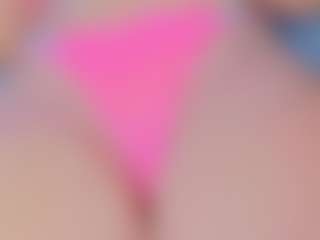 Live cam show with BarbaraSlim - Athletic College on Camsoda