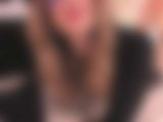 Live cam show with crystalrosee1 - Blonde Hair on live18s.com