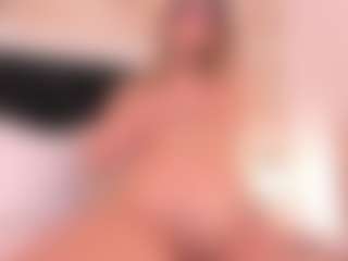 crystalrosee1's Live Sex Cam Show