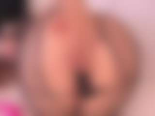 crystalrosee1's Live Sex Cam Show