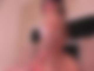 Live cam show with crystalrosee1 - Twerk on liverealitysex.com