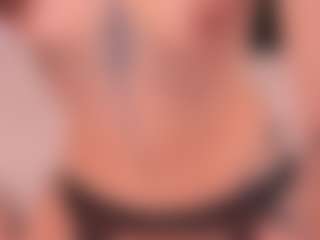 crystalrosee1's Live Sex Cam Show