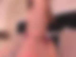 crystalrosee1's Live Sex Cam Show