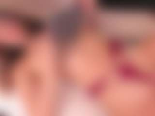 Live cam show with crystalrosee1 - Athletic on madthumbs