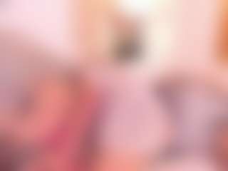 Live cam show with crystalrosee1 - Sexy on CamwithHer