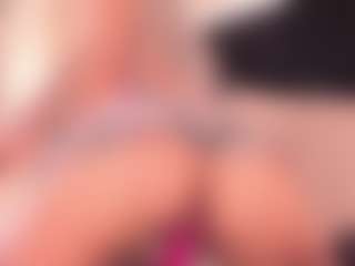 Live cam show with crystalrosee1 - Amateur on nudelive.tv