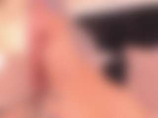 Live cam show with crystalrosee1 - Anal Latina on StripNow