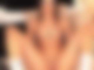 Live cam show with crystalrosee1 - Nipple Piercings on SpunkLive