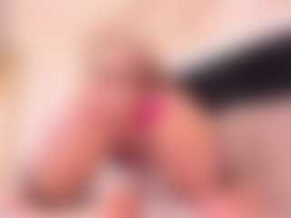 crystalrosee1's Live Sex Cam Show