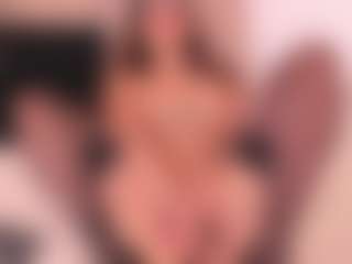 crystalrosee1's Live Sex Cam Show