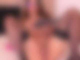 crystalrosee1's Live Sex Cam Show
