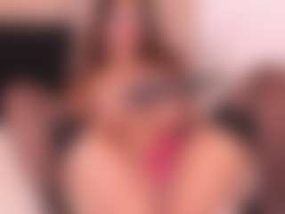 crystalrosee1's Live Sex Cam Show