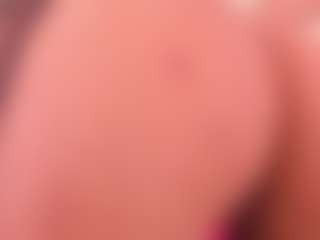 crystalrosee1's Live Sex Cam Show