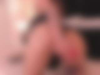 Live cam show with crystalrosee1 - Athletic Young Adult on livesuperchat.net