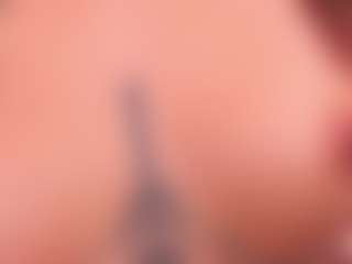 crystalrosee1's Live Sex Cam Show