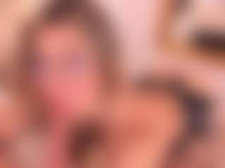 Live cam show with crystalrosee1 - Handjob on boobsie.com