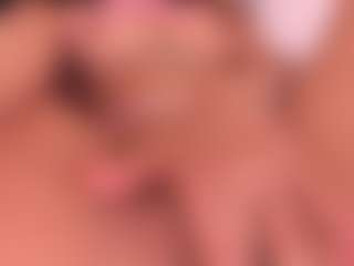 crystalrosee1's Live Sex Cam Show