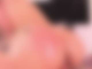 crystalrosee1's Live Sex Cam Show