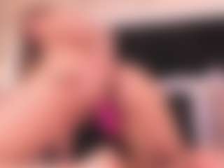 crystalrosee1's Live Sex Cam Show
