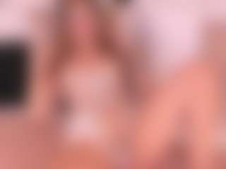 crystalrosee1's Live Sex Cam Show