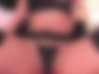 crystalrosee1's Live Sex Cam Show