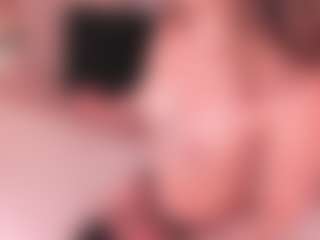 Live cam show with crystalrosee1 - Facial Piercings on livesexfox.com