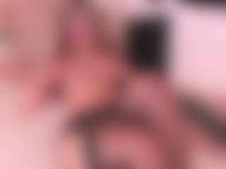 crystalrosee1's Live Sex Cam Show