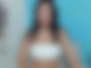 Live cam show with Emily22Swan - Squirt on fuck-show.com