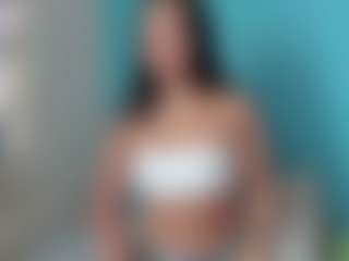 Emily22Swan's Live Sex Cam Show