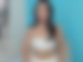 Emily22Swan's Live Sex Cam Show