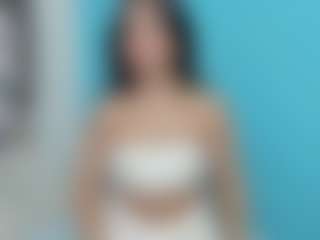 Emily22Swan's Live Sex Cam Show