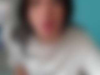 Live cam show with Emily22Swan - Ass Clapping on CamClone