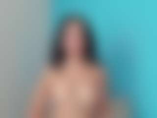 Emily22Swan's Live Sex Cam Show