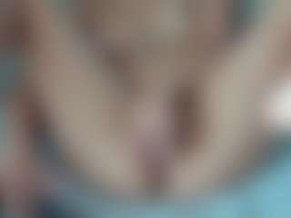 Emily22Swan's Live Sex Cam Show