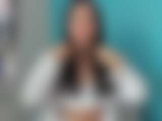 Emily22Swan's Live Sex Cam Show
