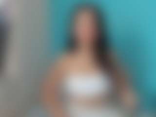 Emily22Swan's Live Sex Cam Show