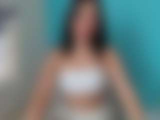 Emily22Swan's Live Sex Cam Show