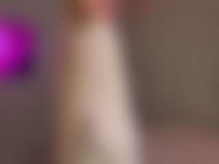 Live cam show with KaraTacke - Blue Eyes on Strip Flash - Live Sex Shows